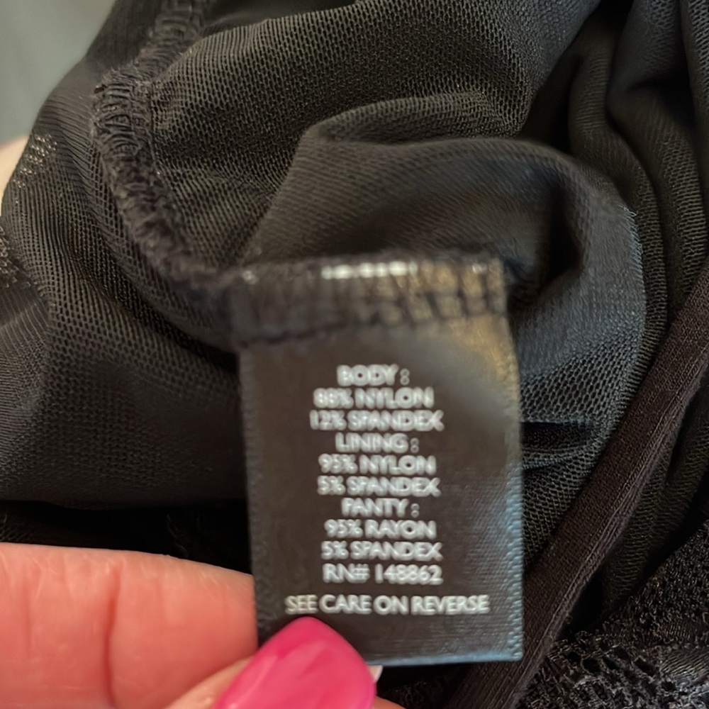 NWT Torrid Lace Bodysuit - Picture 10 of 10